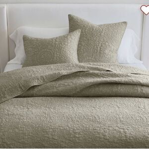 2 Pottery Barn Belgian Flax Linen Floral Stitch Shams